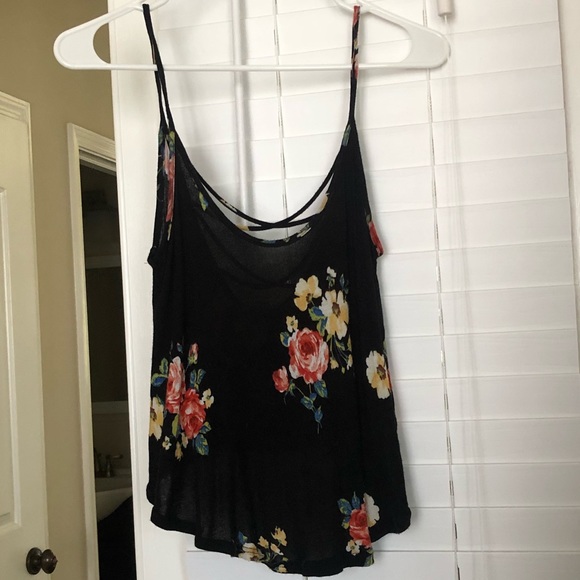 Girl’s Floral Top - Picture 3 of 3